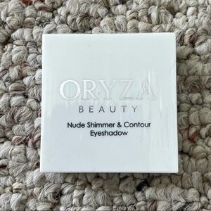 Oryza Beauty Nude Shimmer & Contour Eyeshadow